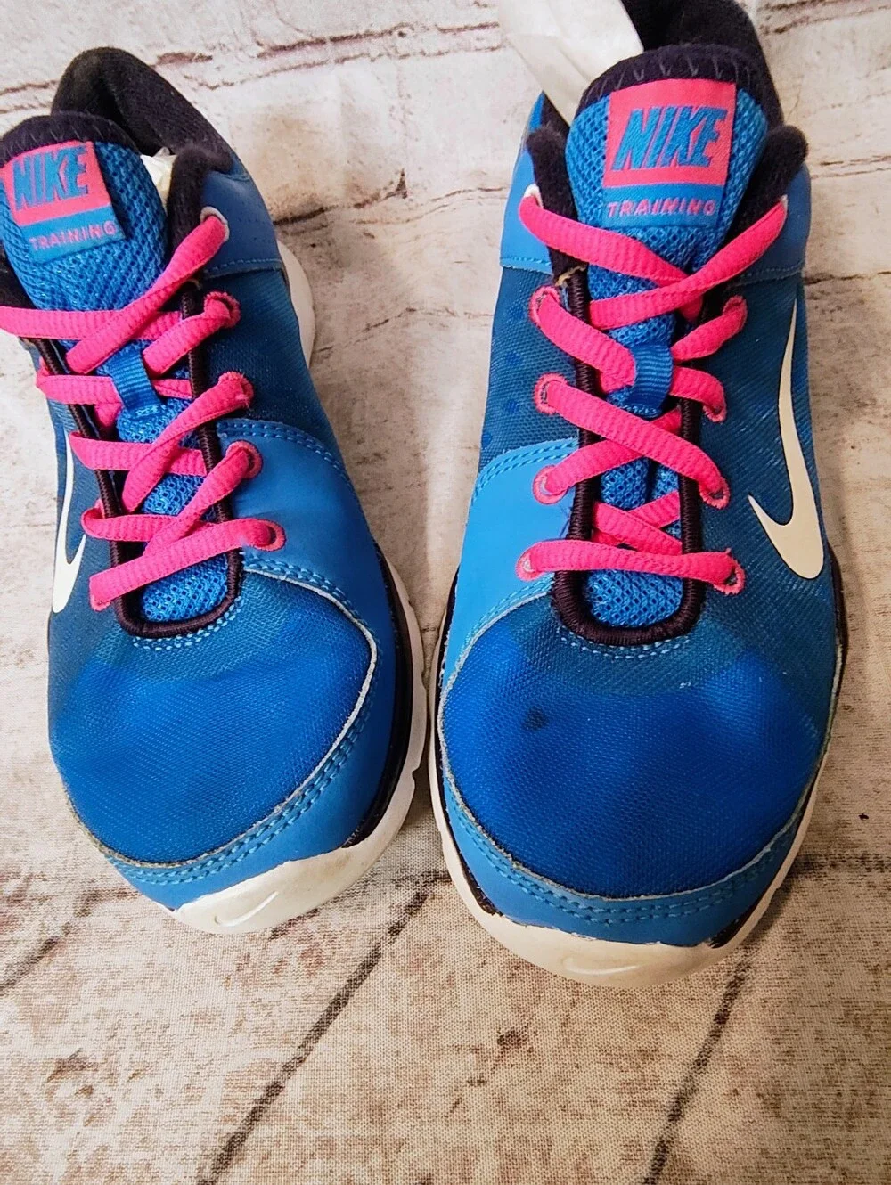 Nike Retro Women's Vintage Training Sneakers Blue Pink Sz 7